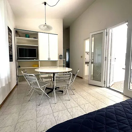 In 54739 Apartment *